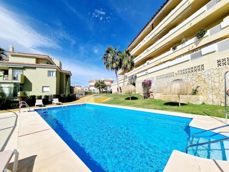 דירות Sitio de Calahonda Royal Golf View: 2Br, Pools & Ac מראה חיצוני תמונה