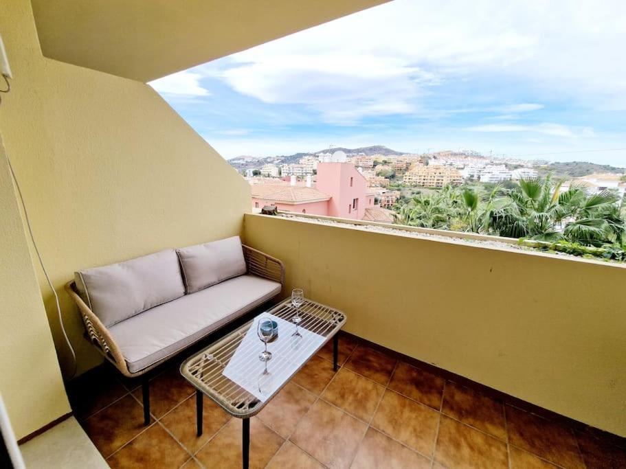 דירות Sitio de Calahonda Royal Golf View: 2Br, Pools & Ac מראה חיצוני תמונה